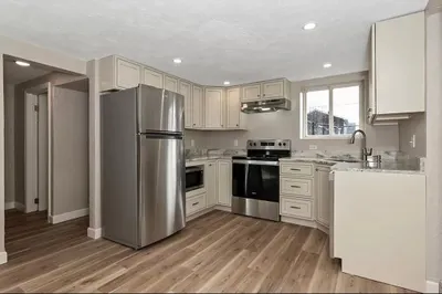 70 Patriots Pkwy #1