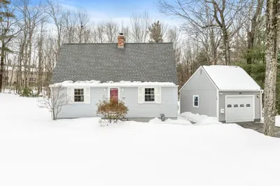 342 Cathy St