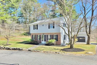 8 Wolf Hill Rd 1