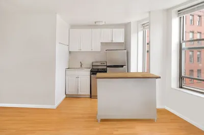 5 N Margin St #10 1