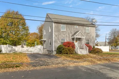 18 Macarthur Rd