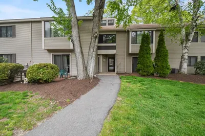 12 Thayer Pond Dr #5