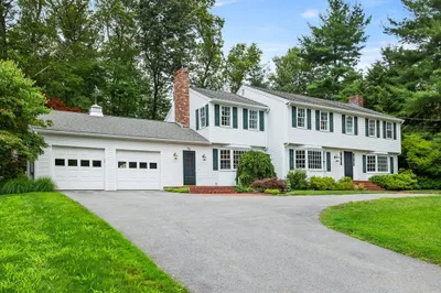 76 Washington Drive