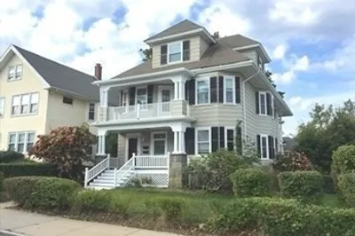 112 Manthorne #2