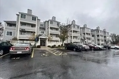200 Falls Blvd #G201 1
