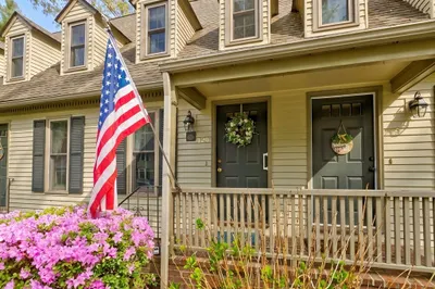 120 Wellman Ave #120 1