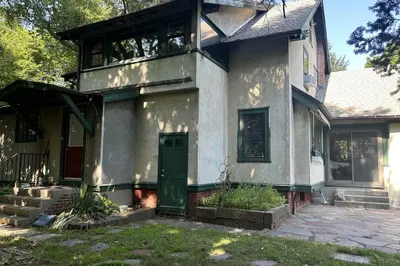 140 Atwater Ter 1