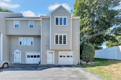 395 Donohue Rd #7 1