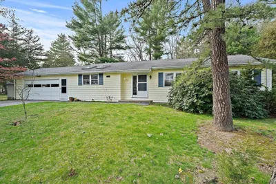 2 Briarwood Dr 1