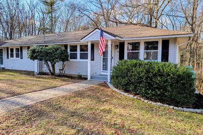 12 Debra Ln #12 1