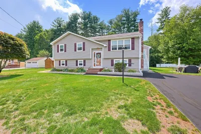 19 Bellflower Rd 1