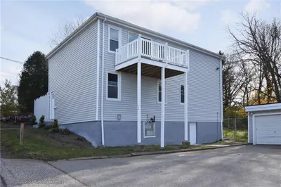 135 Randolph Ave #1 1