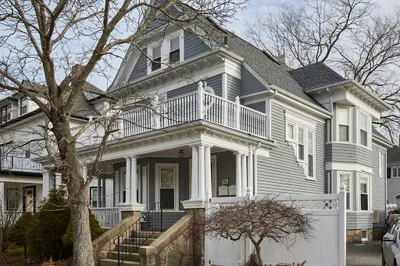 301 Madison St 1