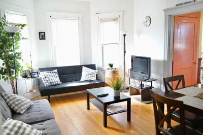 5 Cooney St #3