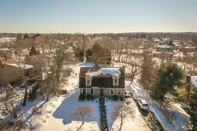 13 Honeysuckle Road 1