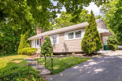 77 Clinton Rd 1