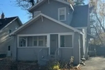 71 Westford Cir 1