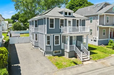 18 Mystic Street 1