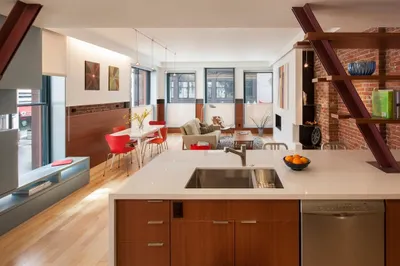 681 Washington Street #5