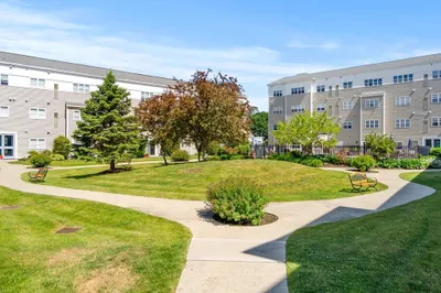140 Railroad Ave #B216 1