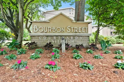 14 Bourbon Street #27 1