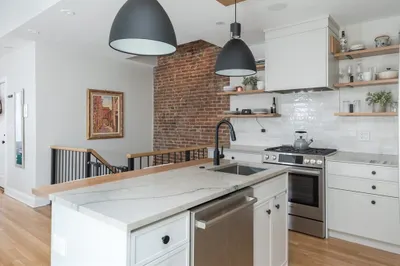 84 H St #1