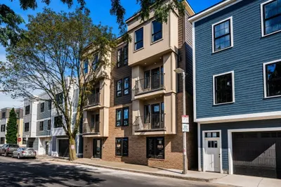185 E Street 1