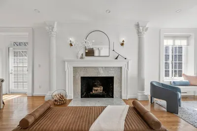 333 Commonwealth Ave #2