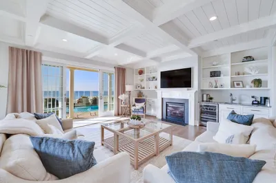 42 Coastline Dr