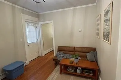 58 Bridge St #1M