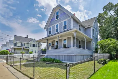 145 Bradford St