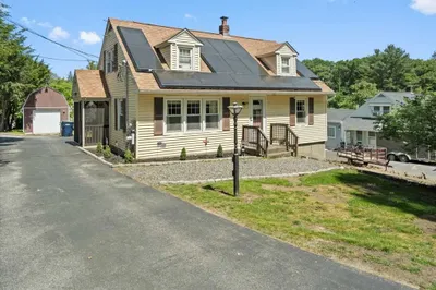 328 Stafford St 1