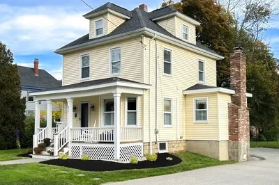 477 Main Street 1