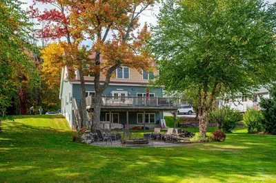 126 Lakeview Dr 1
