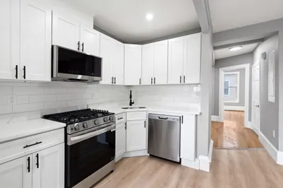 2 Viking Street #2