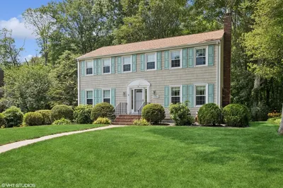 20 Lucia Dr