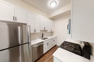 1401 Beacon St #402
