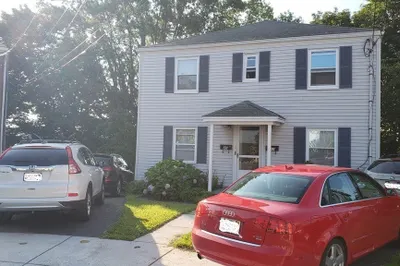 42 Hillcrest Cir #42