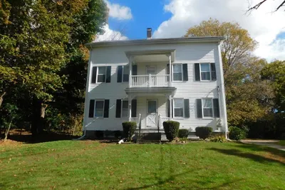 182 Smith St 1