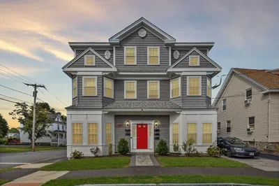 127 MArbleheAd St #A 1