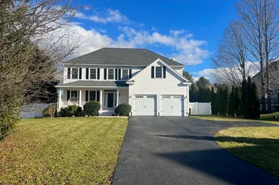 9 Meeting House Cir #- 1