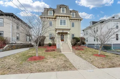 96 Dix St #2 1
