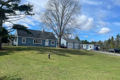 75 Vaughan Hill Rd 1