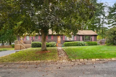 7 Dewey Ave 1
