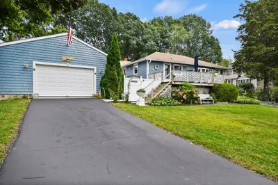 91 Clematis Ave