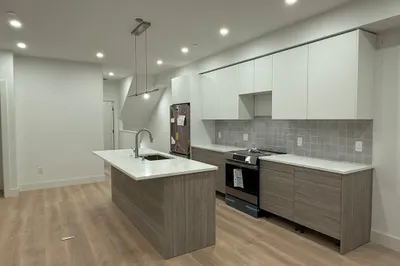49 Chase Street #1 1