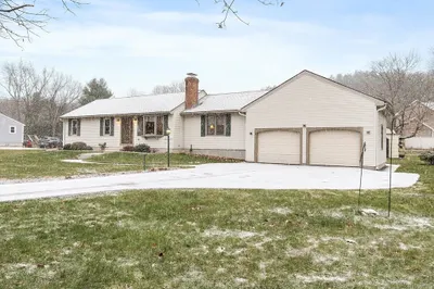 27 Lancaster Rd 1