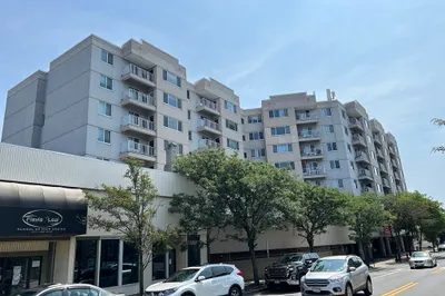30 Chelsea St #804 1