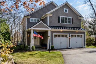 11 Crown Ridge Road