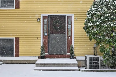 25 Shea St #8 1